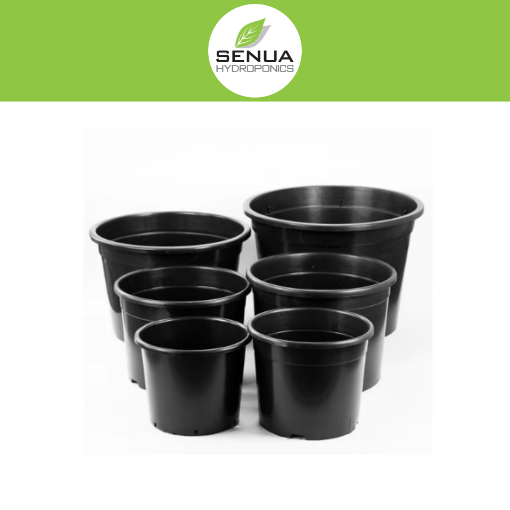 Senua Round Plastic Pot